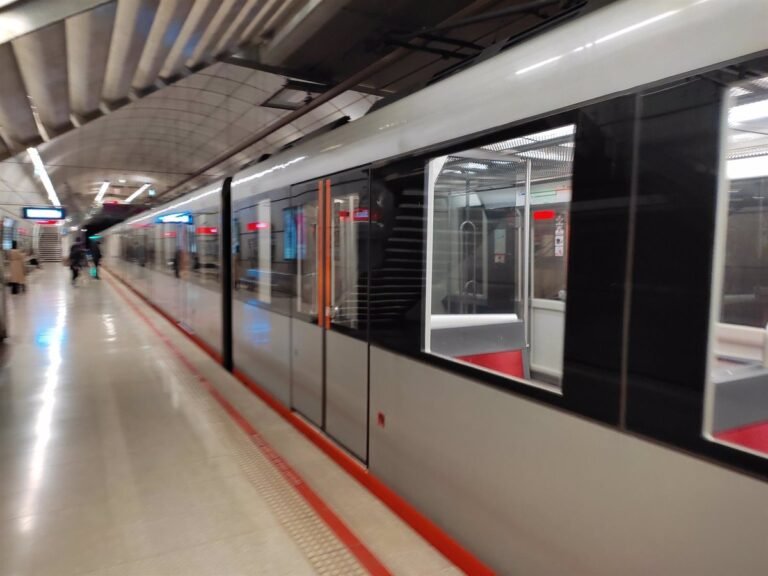 Se-reestablece-el-servicio-de-metro-Bilbao-entre-Bidezabal-y.jpg