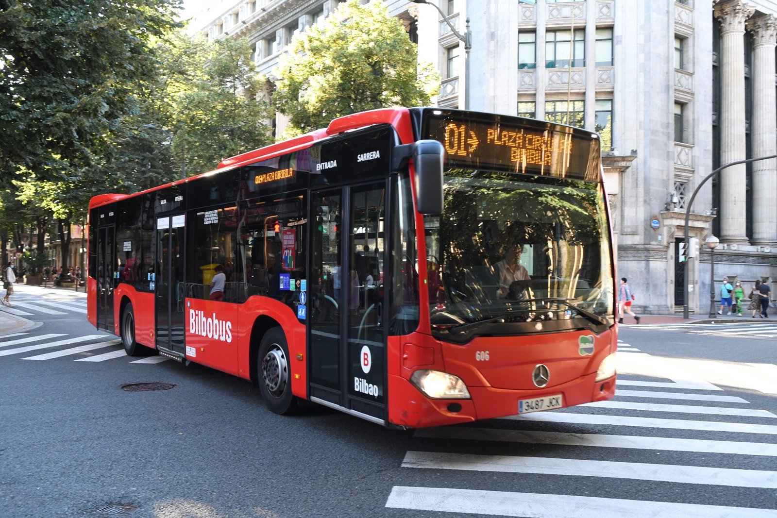 BILBOBUS adapta su horario de verano el 1 de julio