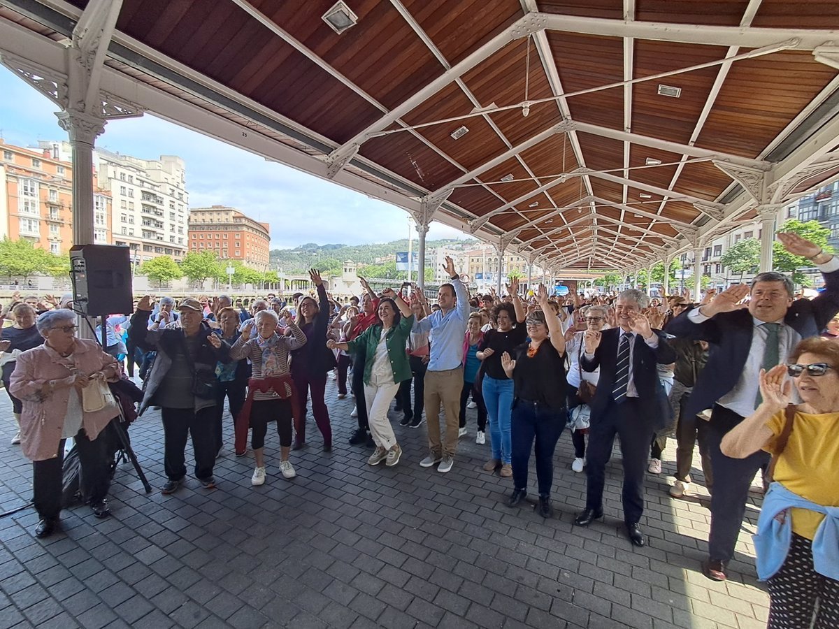 El programa de salud para personas mayores de Bilbao tuvo 1.562 participantes con una edad media de 80 años.