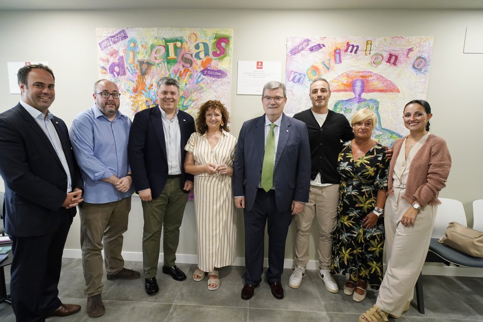Visita del Alcalde de Bilbao a Askabide, Asociación con 40 años de trabajo por la normalización e integración.