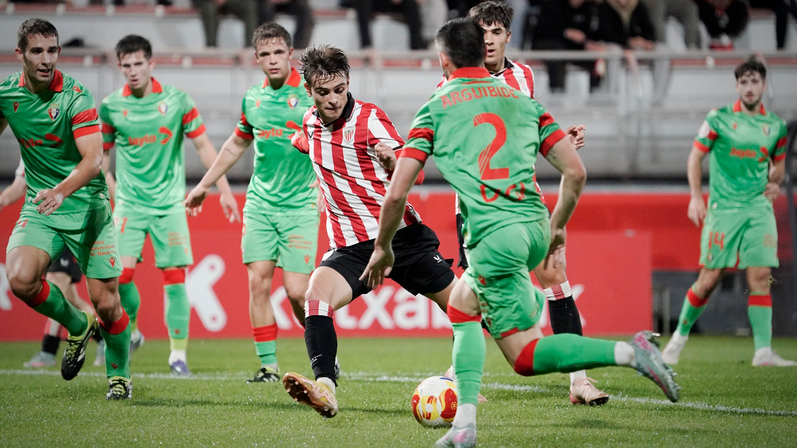 Bilbao-Athletic-y-Osasuna-Promesas-empatan-sin-goles-en-un.png