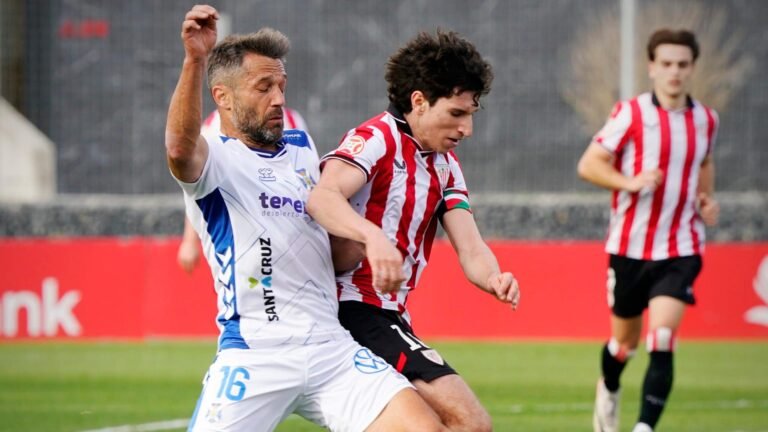 Empate-sin-goles-entre-Bilbao-Athletic-y-CD-Tenerife.jpg