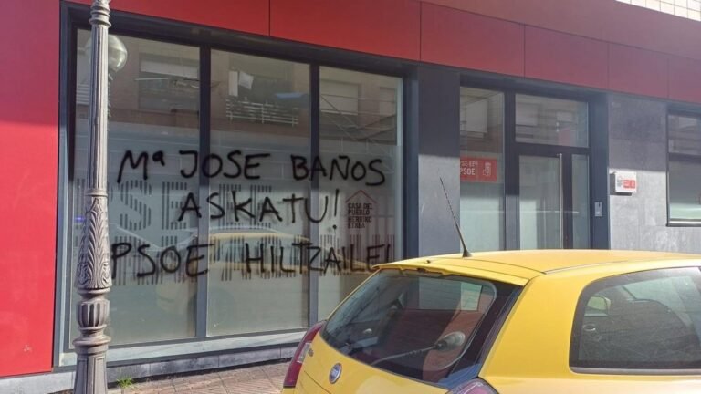 Ataque-intolerable-con-pintadas-en-sedes-del-PSE-en-Bizkaia.jpg