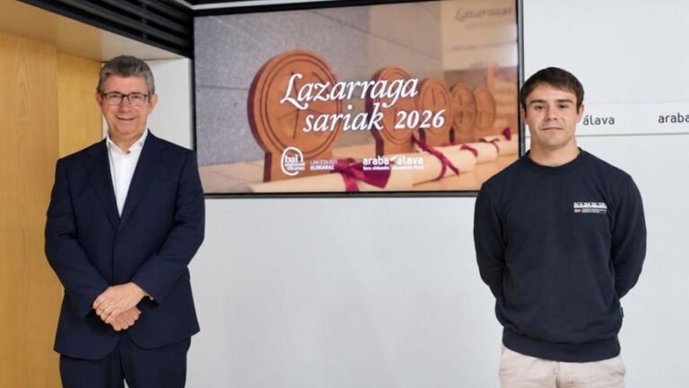 Abierto el plazo para optar a los Premios Lazarraga, que impulsan el uso del euskera en el mundo laboral