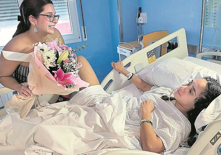 Estos días ingresada en Cruces ha recibido las visitas de sus amigos.