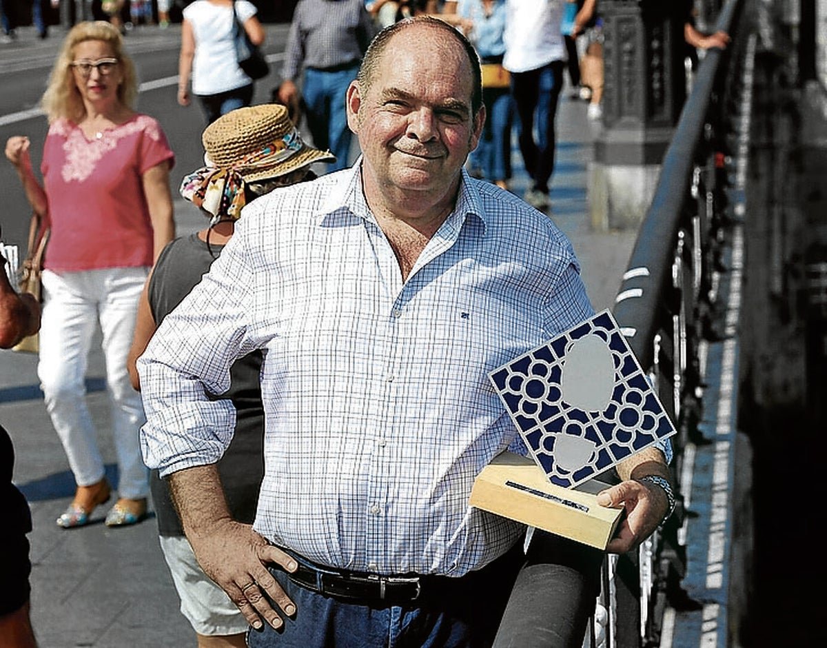 Jon Mujica