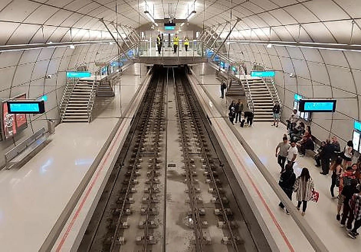 Imagen ajena a esta información de una estación de Euskotren en Bilbao.