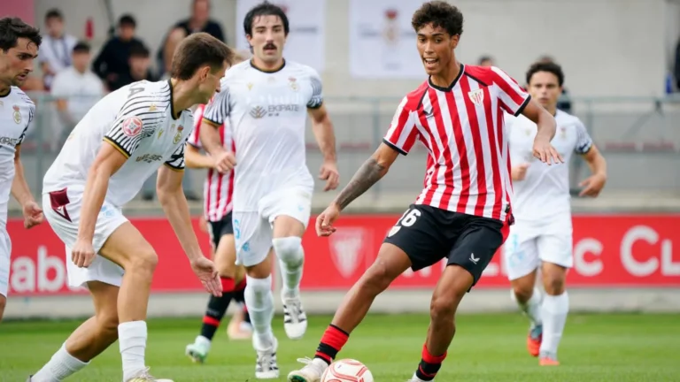 El Bilbao Athletic empata sin goles ante el Real Unión en Lezama