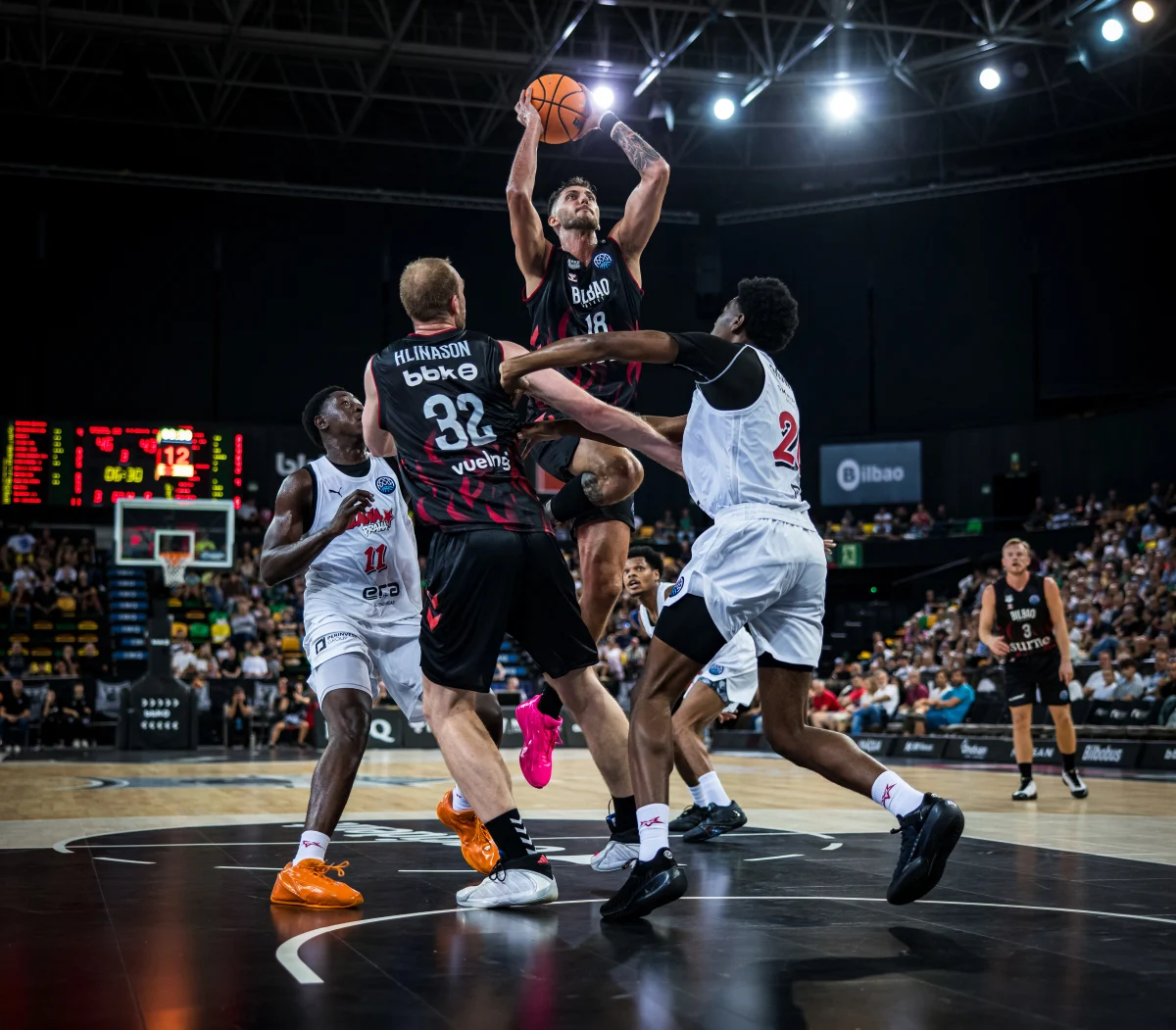 Surne Bilbao Basket se impone a Slavia Praha y sigue invicto en la BCL