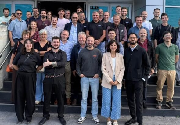 Robotekin y el Clúster Aquitaine Robotics visitan las instalaciones de Mercedes Vitoria